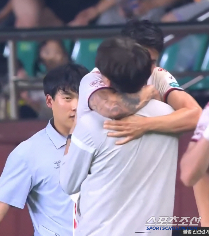 94 game changer Willian Hyunbeom. Desperate is this scary The number of mechanical balls in the second half of the year is crazy
