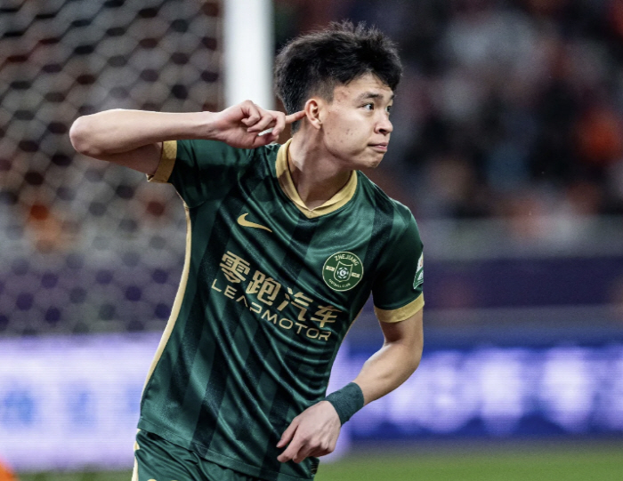 Cut the entire league salary! 1.4 Billion Fans Exploded Outrage Chinese Leaders Buy High-end Car Homes