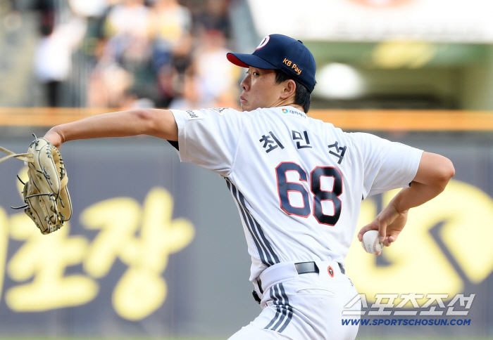 Doosan's youngest power who stopped Hanwha! Choi Min-seok's starting win  Park Jun-soon's 3 hits → Acting director Cho Sung-hwan is thrilled. It's a rookie day