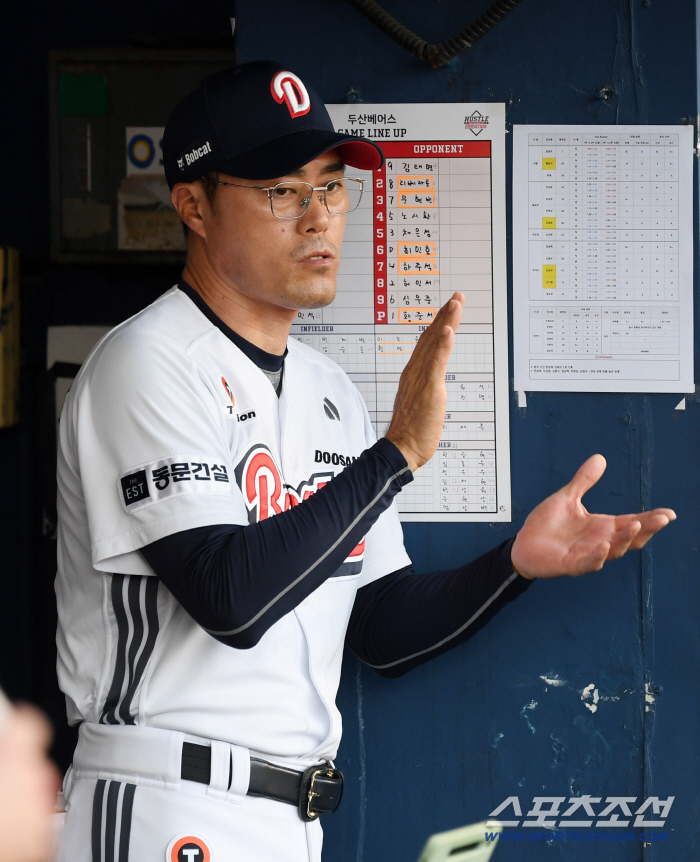 Doosan's youngest power who stopped Hanwha! Choi Min-seok's starting win  Park Jun-soon's 3 hits → Acting director Cho Sung-hwan is thrilled. It's a rookie day