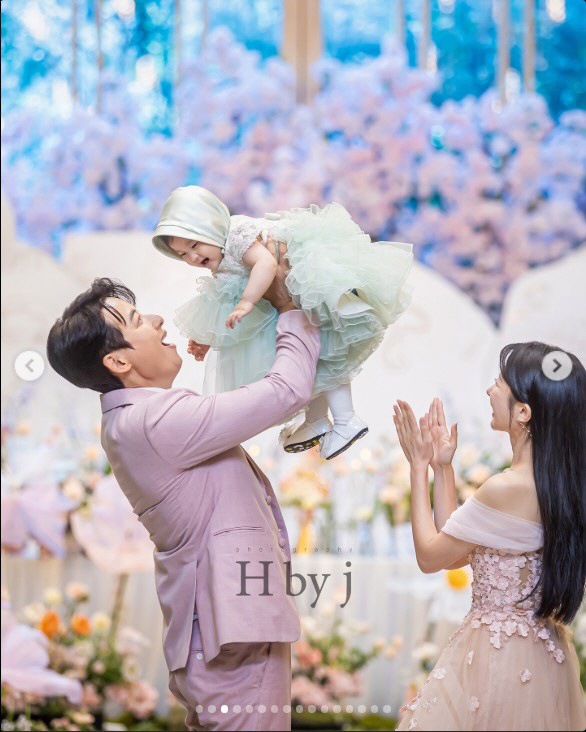 Lee Ji-hoon ♥ Aya-ne, after the first birthday party of a luxury that is more colorful than a wedding...Donation instead of gifts