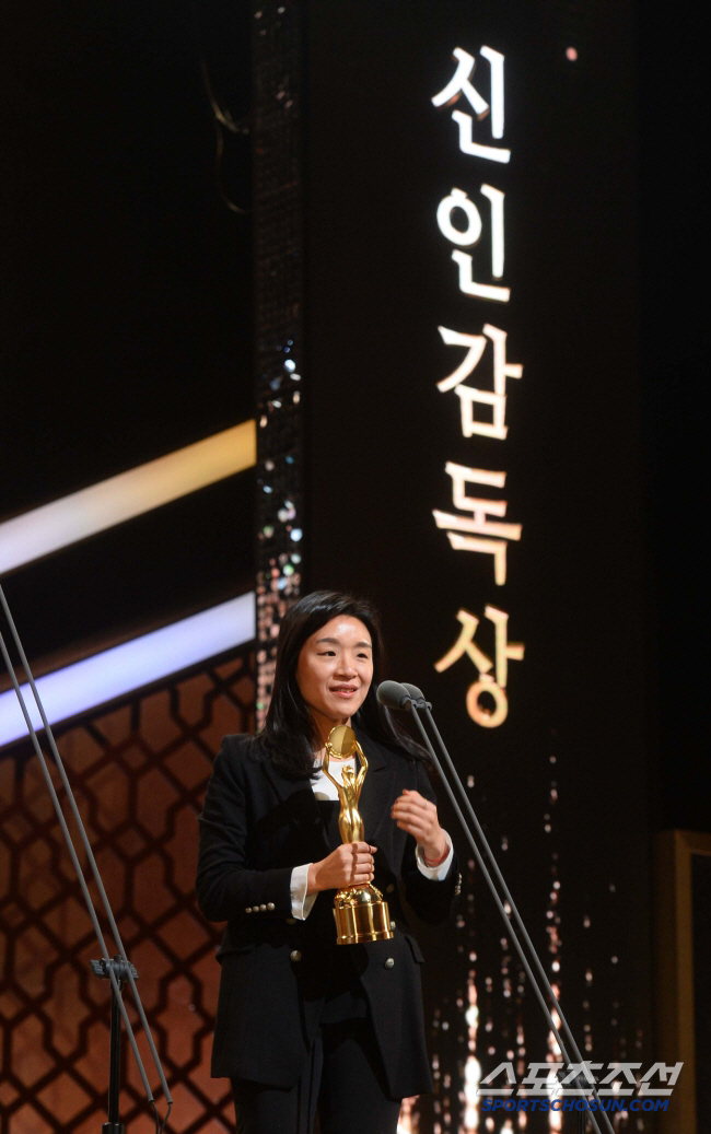  Director Yoon Ga-eun, the owner of the new world, enters the Toronto Film Festival competition for the first time
