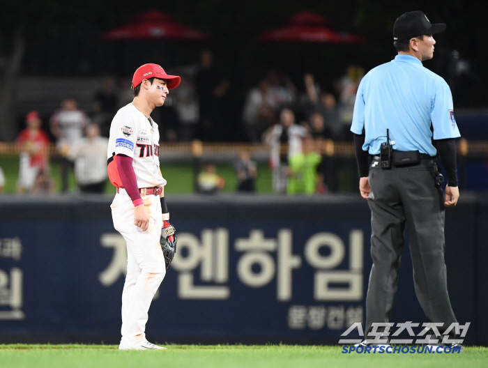 On the day when he declared that he would read the video, the fatal misjudgment is the way to save the referee in Gyeonggi-do Province