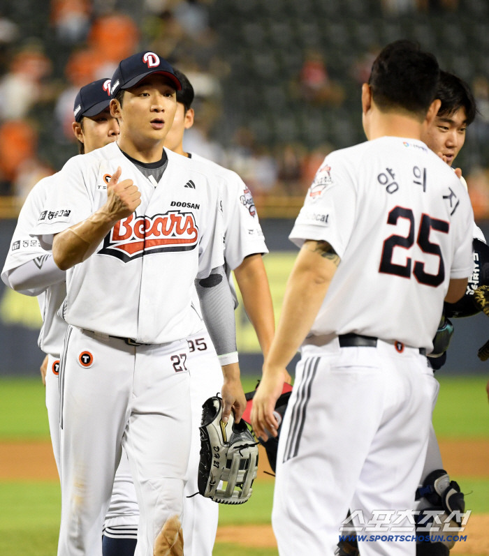  Doosan's Kim Dae-han wins a big victory