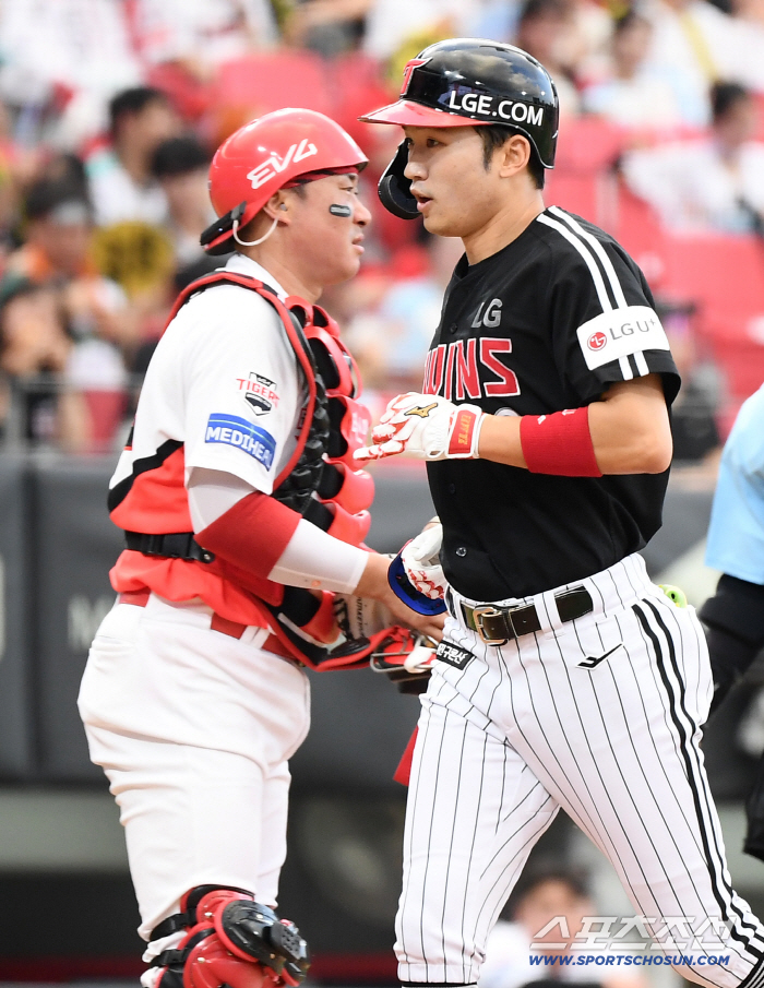  Park Hae-min, who turned into a big gun, exploded with a home run for two consecutive days