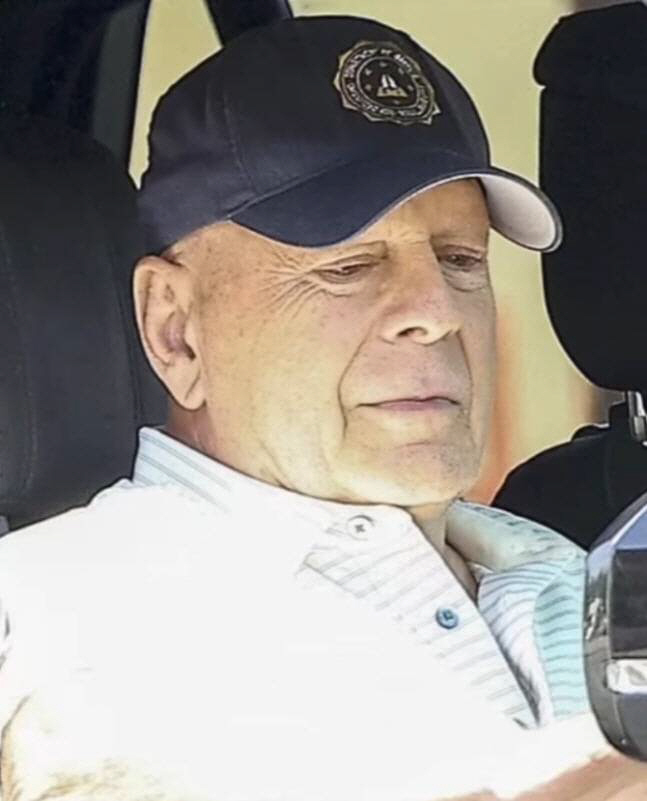 Bruce Willis, you don't know who you are..a rapid deterioration in health