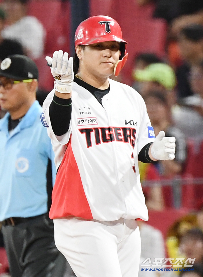 a drastic change in batting order. Park Chan-ho, Wizdom table setterjin. Na Sung-beom, Choi Hyung-woo, and Kim Sun-bin at the center 