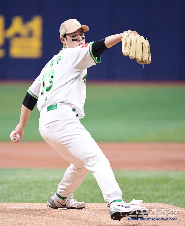 Gamboa 9K Show  Ko Seung-min's return shot achieved Lotte's 50 wins, Kiwoom's 4-0 rout 