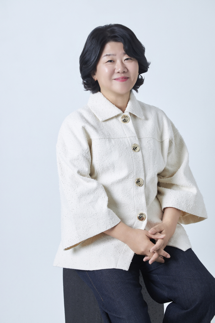 Lee Jung-eun Grateful for Positive Fan Response to ‘My Daughter is a Zombie’ Role
