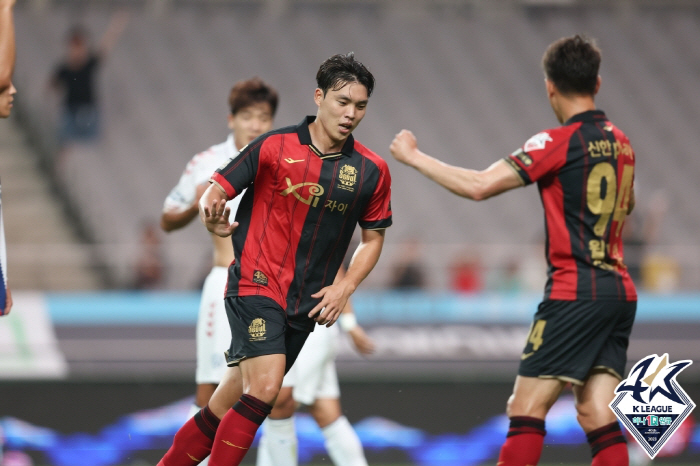 Kim Shin-jin will wear Gangwon uniform for the rest of the season 