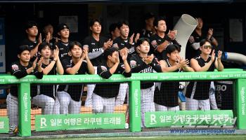 KT and NC sweeps three consecutive games  for the first time since Bae Je-seong was discharged from the military, which marks the beginning of the second half of the big half