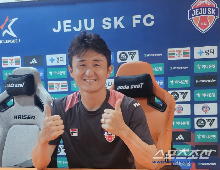 Lucky Vicky, drama master Jeju fullback Lim Chang-woo. Today is the same day as the Seoul match a year ago, 3 to 2, and the score