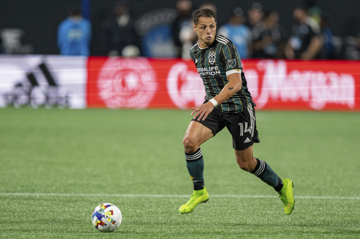 Park Ji-sung and Manchester United's Chicharito Crazy Controversy Even the President made angry remarks on discrimination against women → Withdrawal of fines