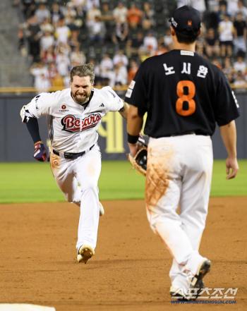  Cave fighting spirit in the bottom of the 10th inning