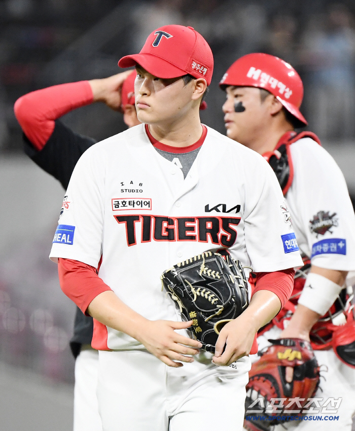  Choi Jimin to be replaced in the middle of the bases loaded