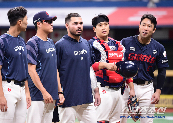  Park Sewoong yesterday and Gamboa today