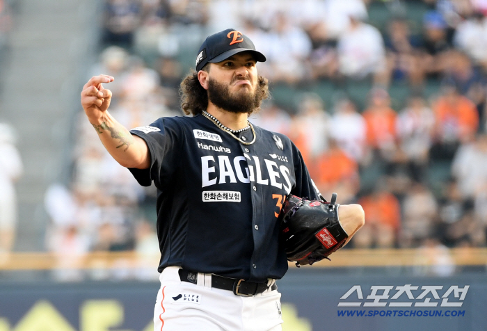 Ponce 70 pitches replacement variables → Kim Jae-hwan's thrilling reversal → Nochae's timely hit counterattack...Doosan Hanwha, General Mengun draw 