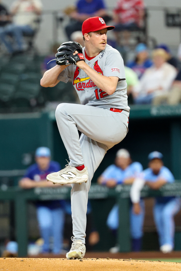 Shocking South Korea's chewed pitcher DFA's worst trade, brings Edman back