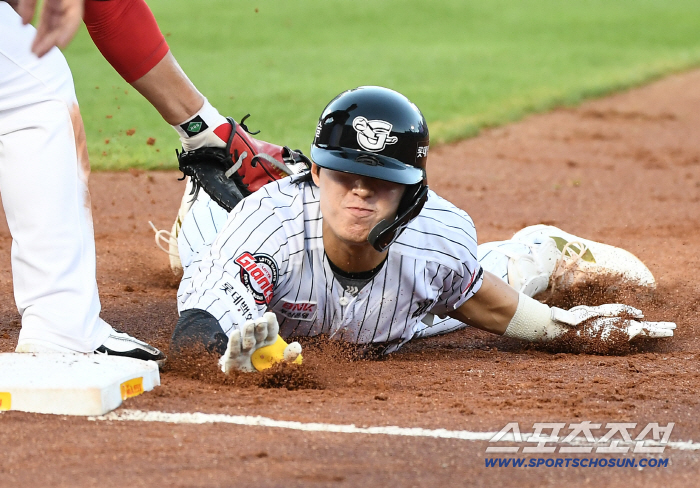 First 3 hits 3 RBIs in his debut game → 7kg muscle gain in Sangmu Han Tae-yang, who played in KIA infield...I gained confidence.