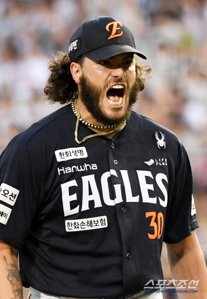 Hanwha's No. 1 Run? Don't worry → How long will Ponce X TWICE be revealed as a reality... 