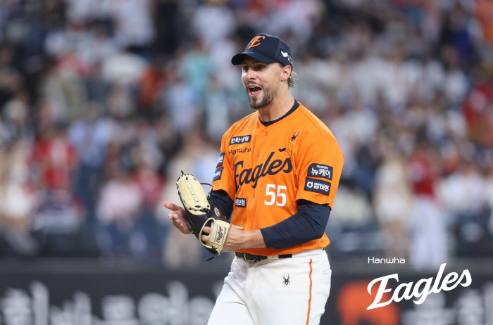 I needed a break from Hanwha, whose last losing streak was going to 60 wins a month ago...