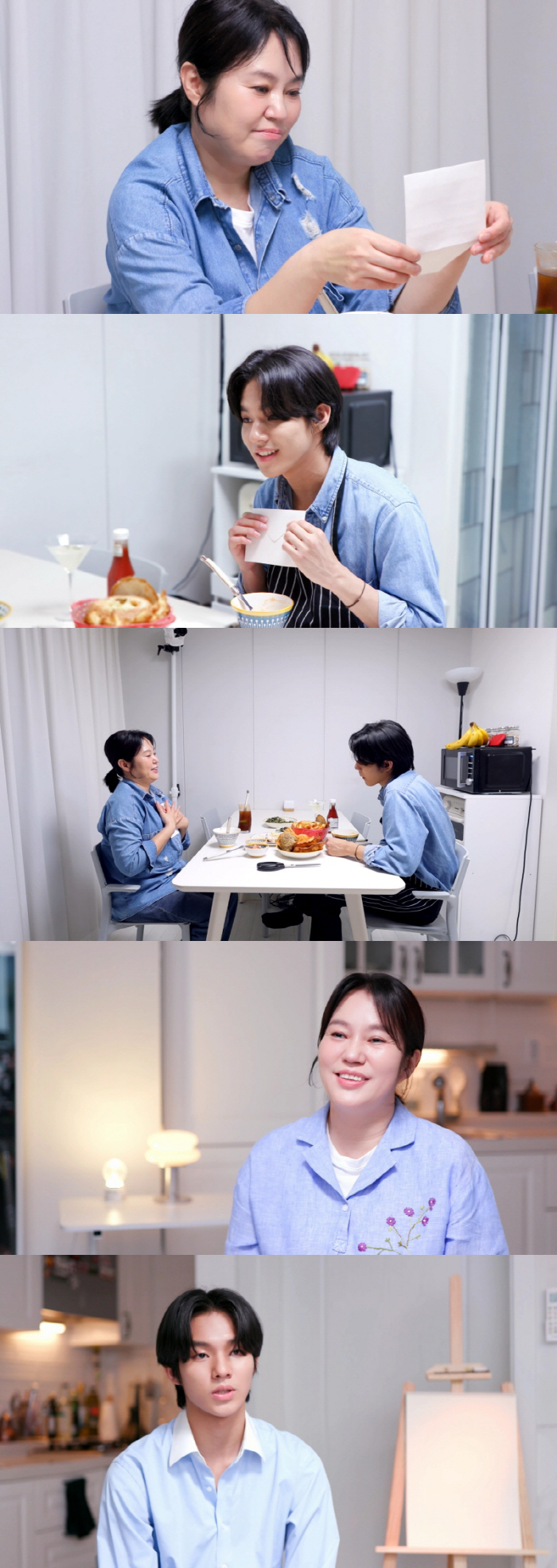 Jenny's mom Kim Geum-soon plays to earn money for side dishes that she confesses to her daily life (Pyeon Restaurant)