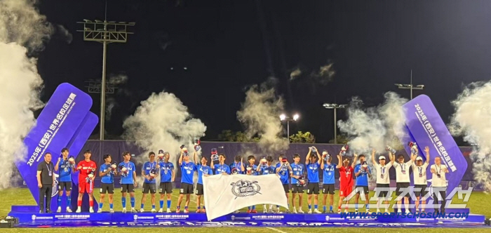 ·· The miracle of Seoul National University's soccer team, the first runner-up in the world's prestigious soccer tournament!Kang Ho Cambridge University Beat → Tsinghua University's winning and losing battle