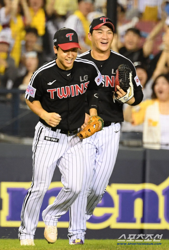  LG Koo Bon-hyuk and Oh Ji-hwan come from behind to win