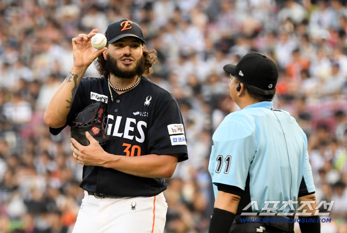 Shoulder muscle clumping. Hanwha without Ponce, dizzying just thinking about it → Ponce management emerges as the biggest task for the rest of the season