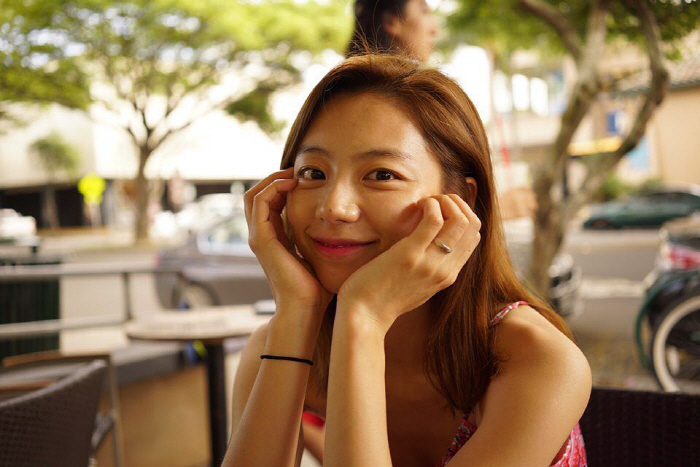 Bae Yong-joon ♥ Park Soo-jin, up and down..Even the sighting of Hawaii with his daughter said hello with a big smile