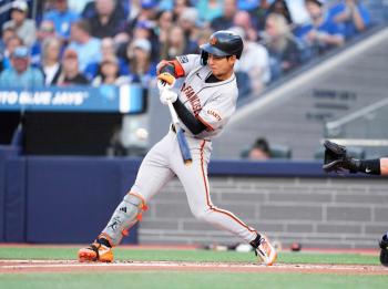  SF Lee Jung-hoo returns to the starting lineup three days after being caught up in trade rumors, center fielder No. 7 against the New York Mets