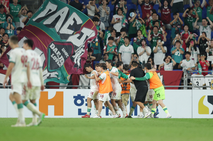 Coach Hwang Sun-hong's determination to continue winning the match against FC Seoul...Theater win against Ulsan → 5 consecutive draw period