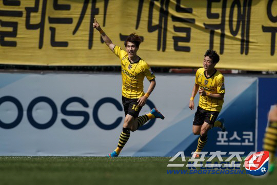 Jeju Captain, recognized by Hakbumson, who doesn't need words, ranked fifth or higher in Changmin, and the reason for the rise in the top target is the winning mentality of the original team, not individuals