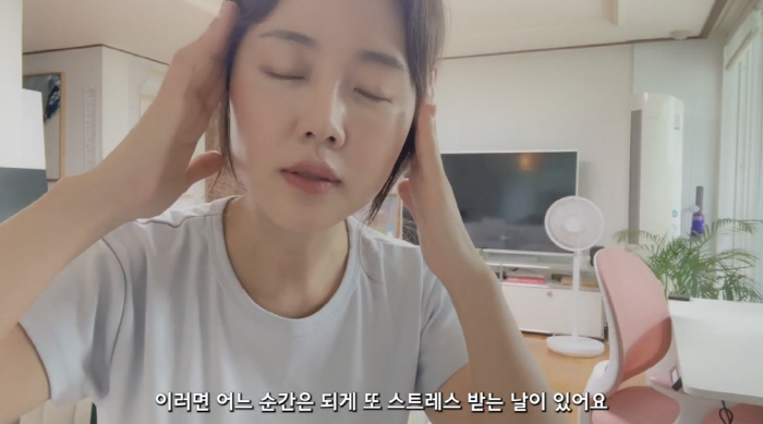 Lee Ha-jung and Jung Joon-ho ♥ I'm worried that my daughter will follow me because of her incomprehensible behavior