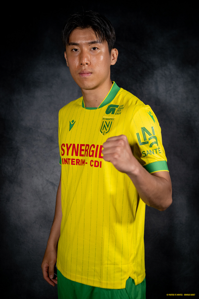  Kwon Hyuk-kyu, a tall MF of 1m92, transferred to Nantes, France...Korean Derby with Lee Kang-in in the opening match