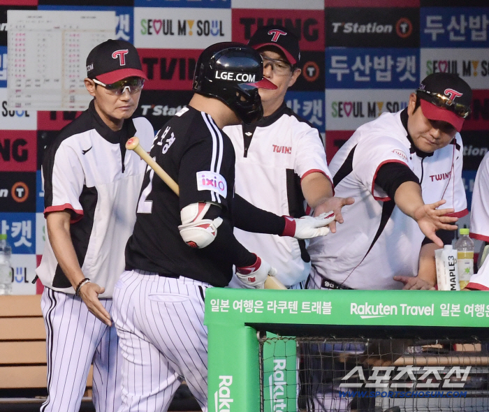  Coach Yeom Kyung-yeop's RBI was good