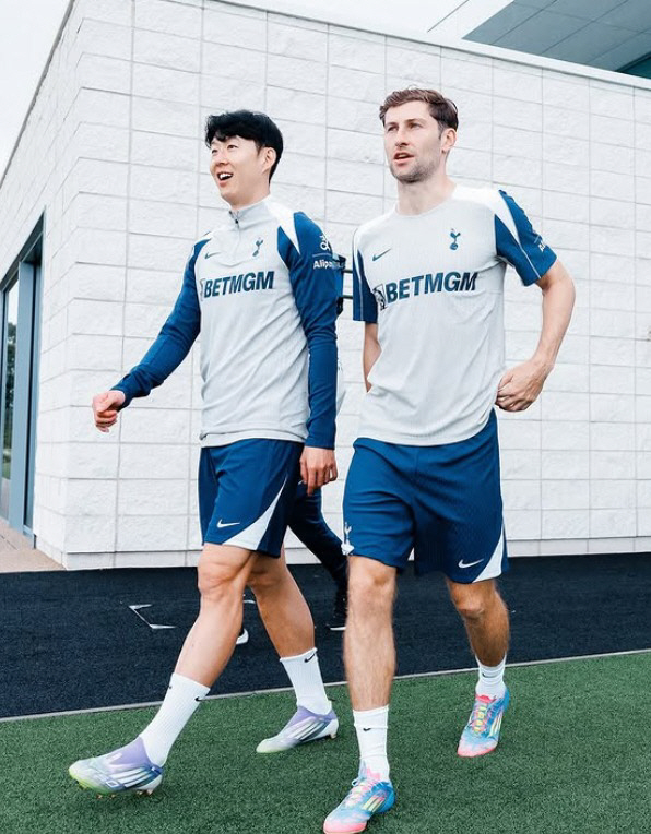 Son Heung-min, do whatever you want. He praised SON by the eternal Tottenham legend first tier reporter, LA FC transfer → Only the last decision is left