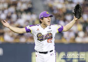 158km bam! Even the roar of Flexen Bing → It seems like only yesterday that we are rookies.. The moment the youngest who played baseball evolved into a leader