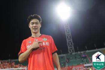 First starter Kim Gun-hee, Joo-po Eric, Gangwon Ulsan Sunbong Kim Shin-jin, Mal-kong Joker Standby 