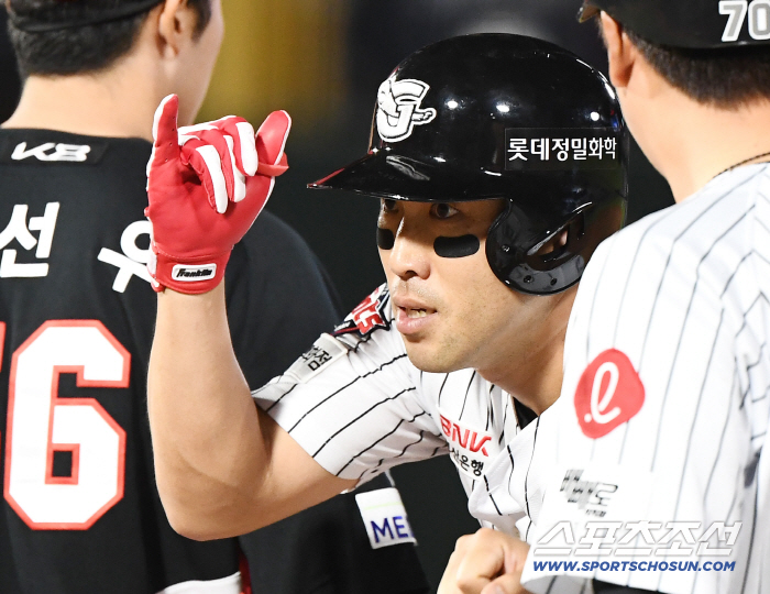  Jeon Junwoo hit again in the 7th inning