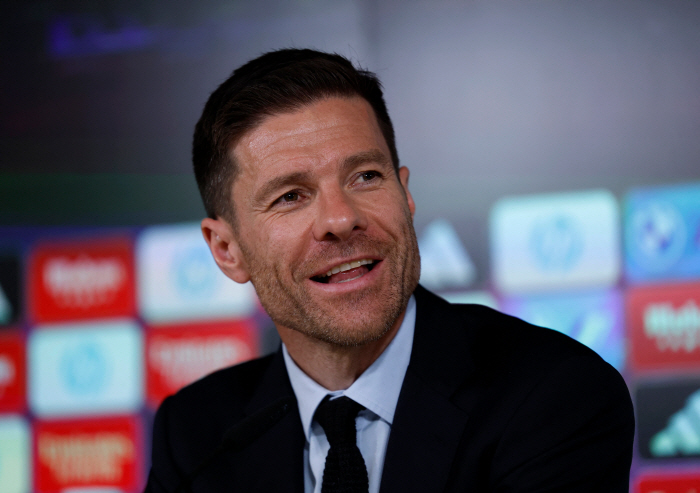 Real Madrid is on the verge of failing to recruit Liverpool defender after trying to cut the price of 50 million euros