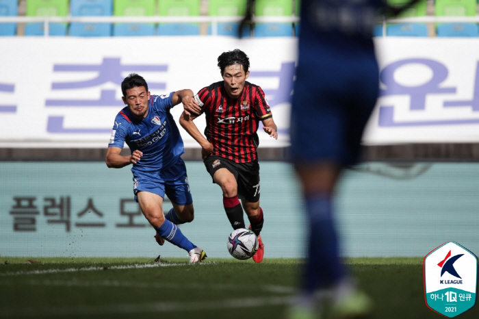 Seoul → Suwon's transfer Kang Sung-jin, including the entry against E-Land...No pre-interview