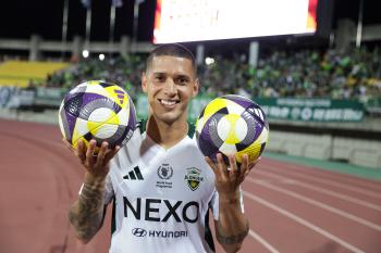 This time, I've worked it out in advance Goal scored and cremated → Jeonbuk Thiago, who is absent from accumulated warnings, Boeun with an unbeaten winning goal