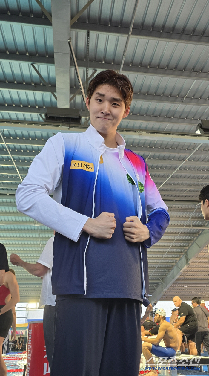 What a bummer! Kim Woo-min in 0.25 second place in 400m freestyle! Second consecutive podium finish 