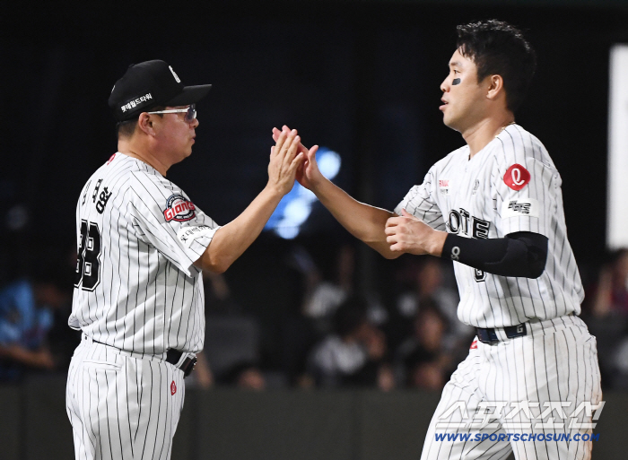 Yoo Kangnam X Jeon Junwoo. The power of the FA veteran who led the team to five consecutive wins! I want to praise the players who didn't lose their concentration. 