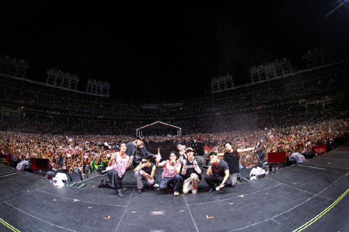 ATEEZ Becomes Second K-pop Act to Headline Chicago's Wrigley Field