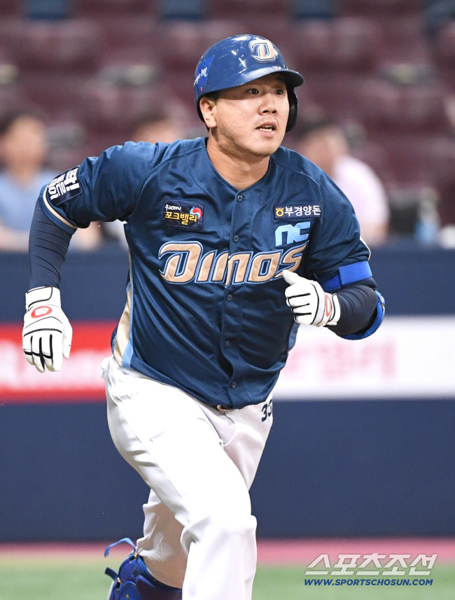 Doosan → NC → KIA → NC rare case again, but isn't Lee Woo-sung the first time?