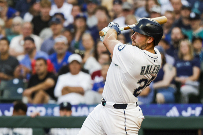 It's turned upside down! Gamblers' Raleigh, not Judge AL MVP, Listed as Judge IL → Raleigh's 41st home run explosion