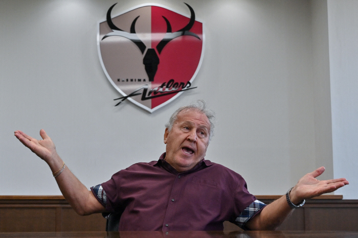 Japan, I love you, but... White Pele baffled by the question of the possibility of winning the World Cup, his answer is