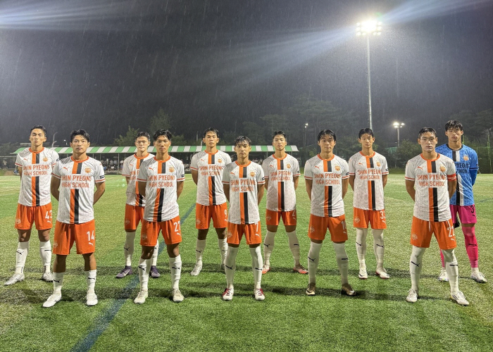 Puma Helped Win the Presidential Gold Cup at Sinpyeong High School in South Chungcheong Province...Promise to Strengthen Support for Youth Soccer